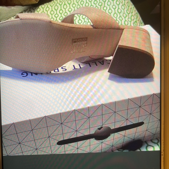 Call IT Spring - Women’s shoe , size 8 , beige . Brand new never worn - Picture 4 of 4